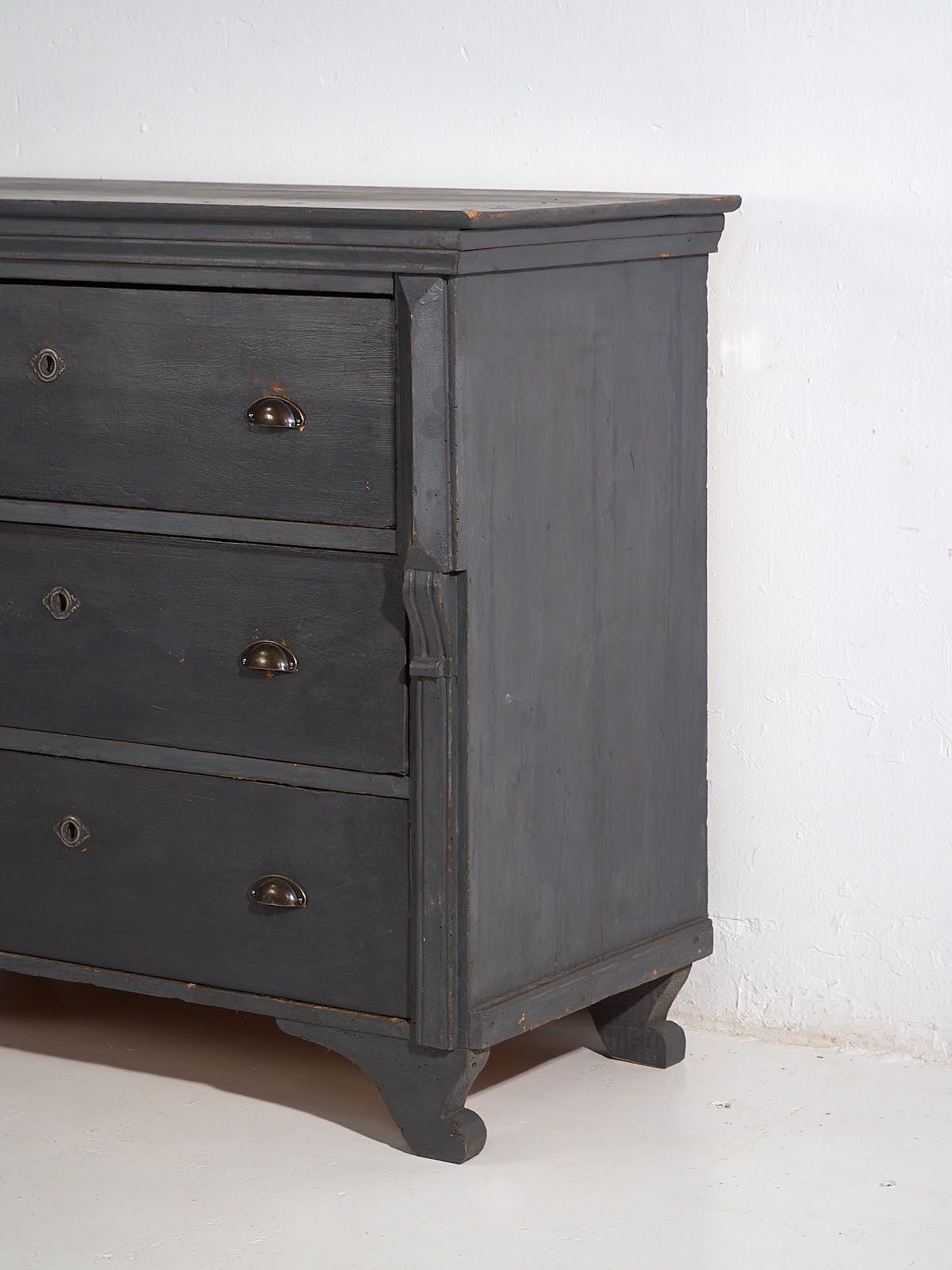 photo furniture Antique Gray Chest Of Drawers (C.1920) #26