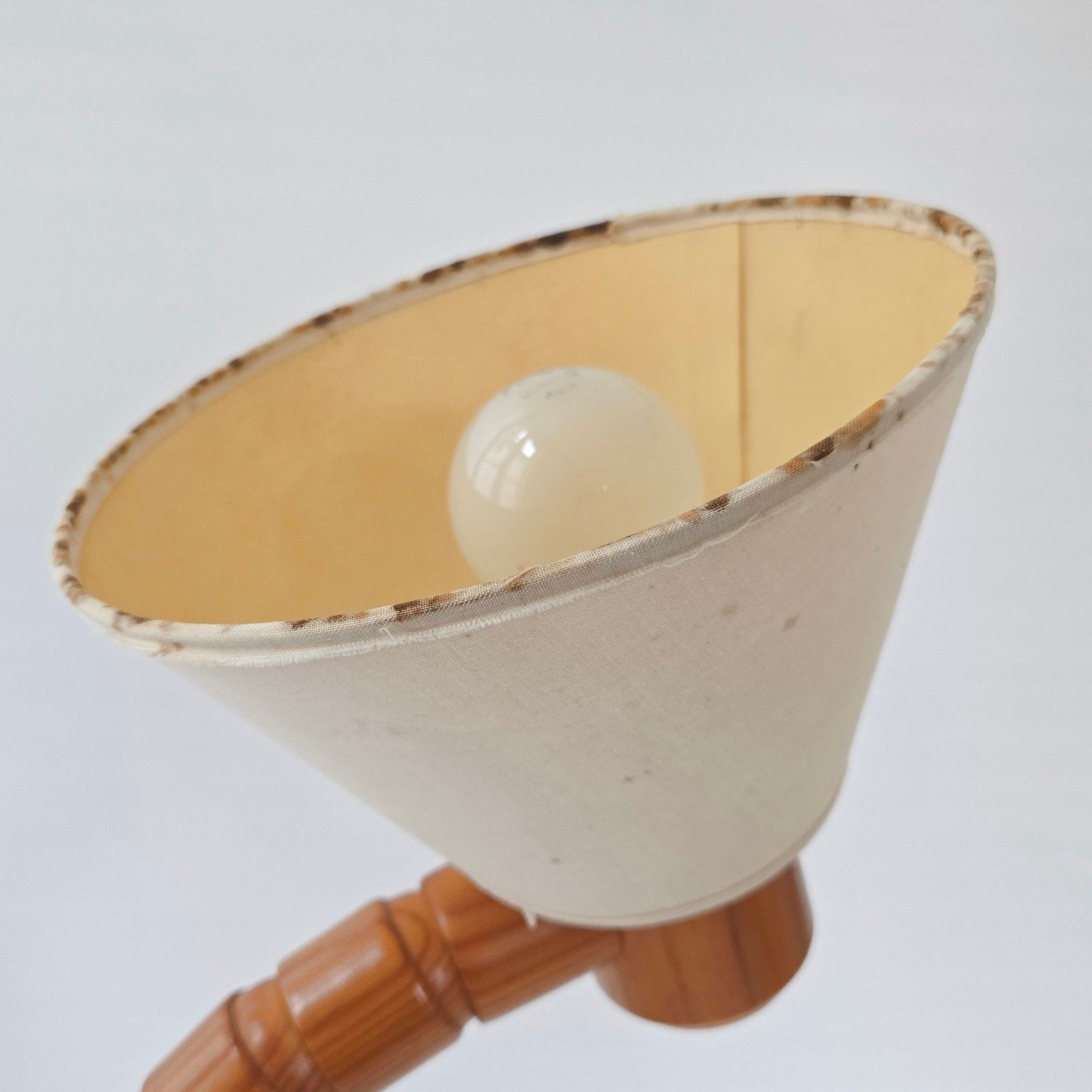 photo vinterior Vintage 1970 Pin Articulated Lamp For Solbackens Svarveri Sweden Scandinavian