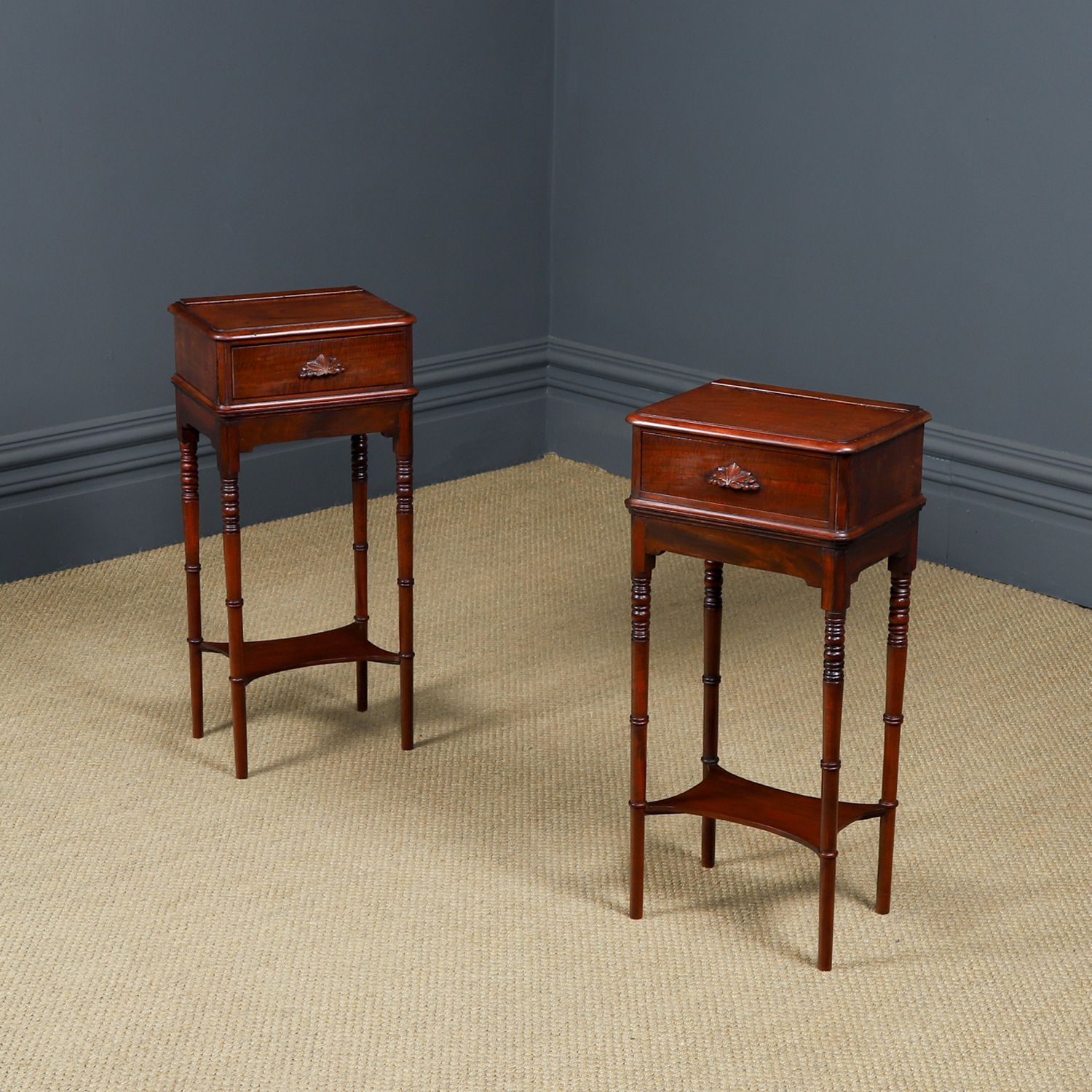 Small English Victorian Pair Of Mahogany Bedsides Tables / Nightstands / Chests / Cabinets (Circa 1840)
