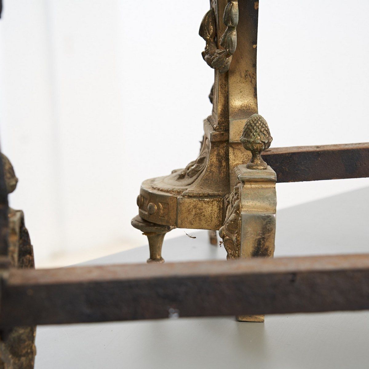 Pair Of Neoclassical Andirons In Gilded Metal photo vinterior