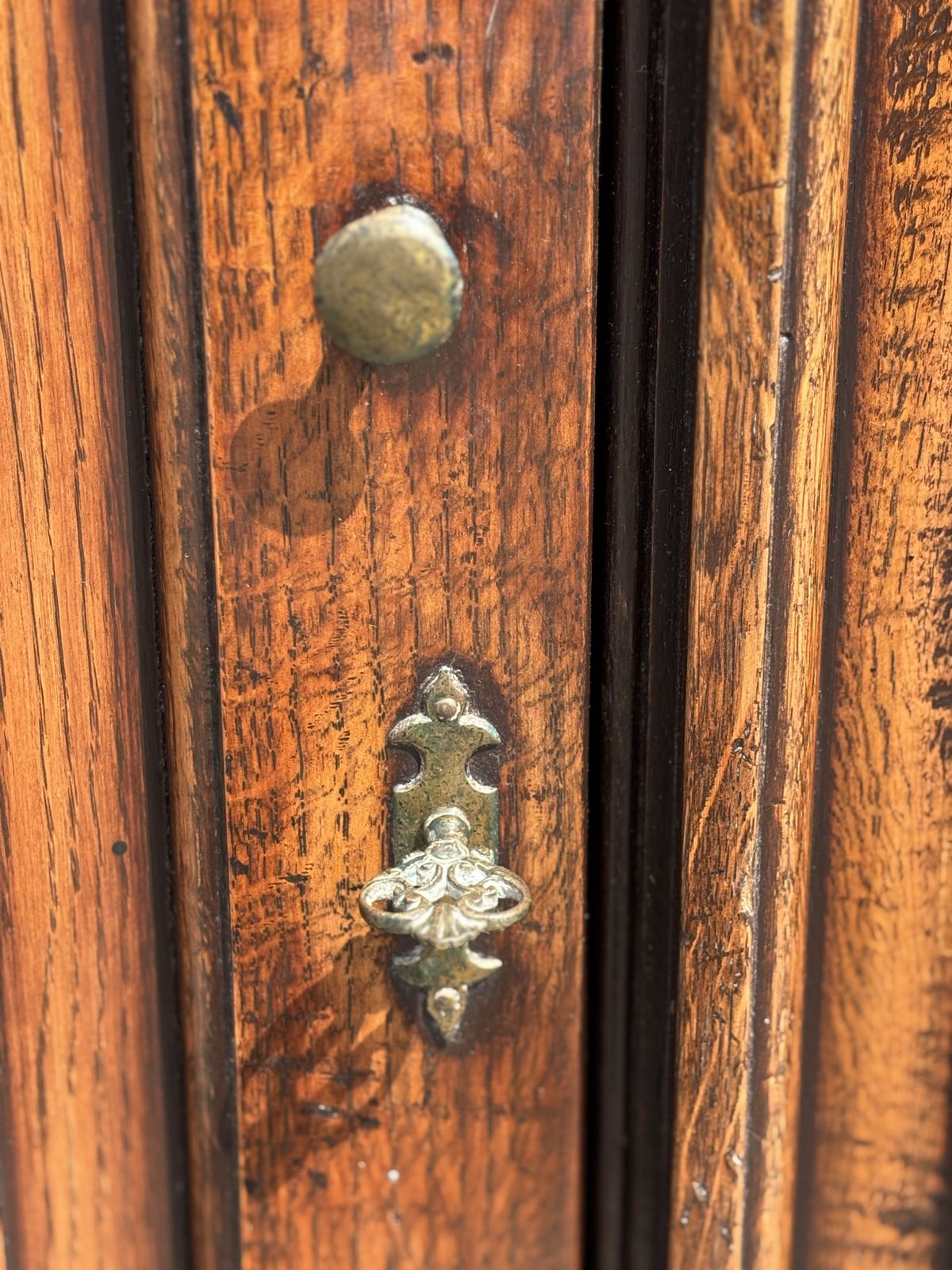 Early 19th Century Georgian Oak & Burr Elm Inlay Dresser Base photo 4400.0