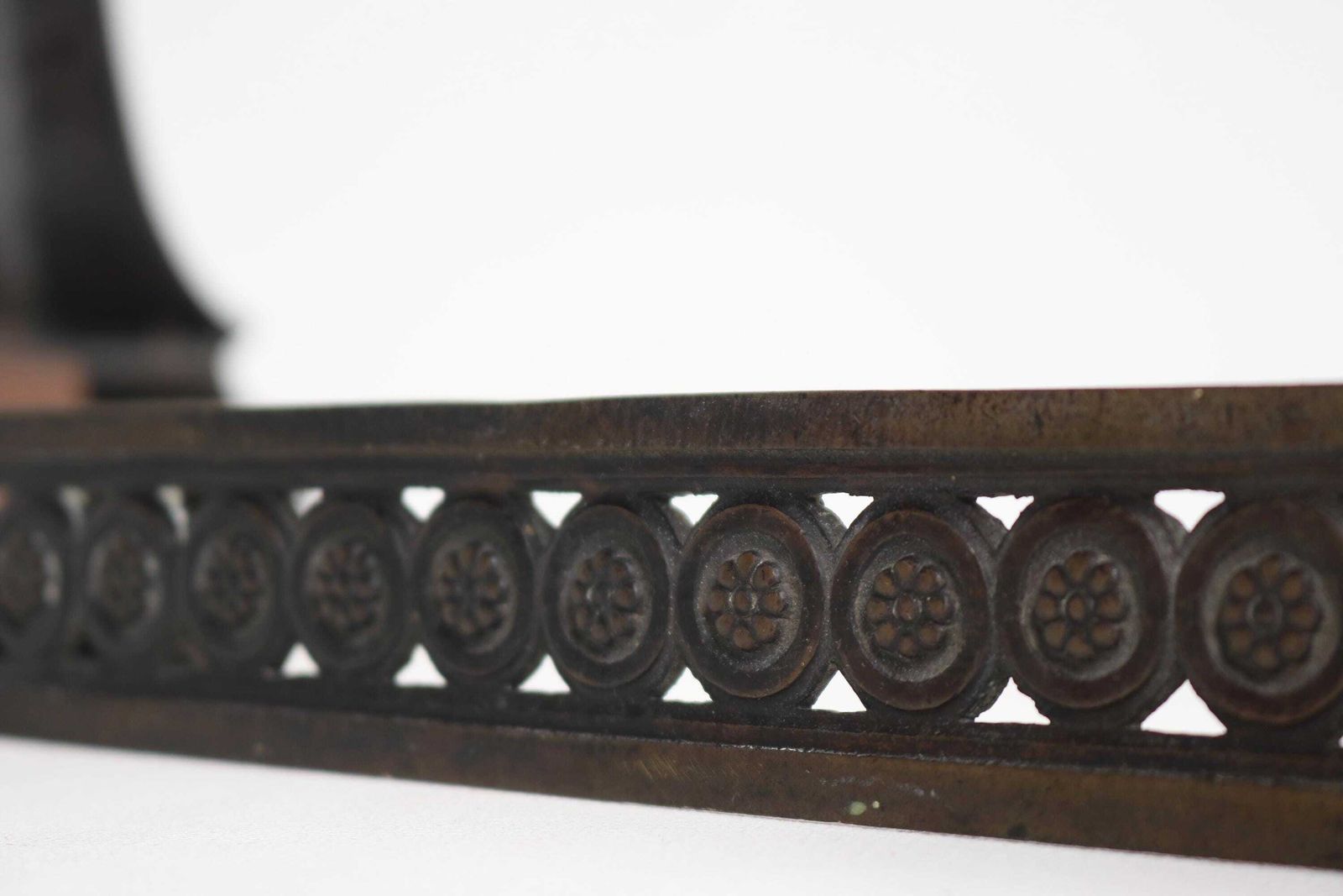 Antique 3 Piece Fireplace Fender Set Andirons With Lion/ Griffin Figures, Tool Holders Late 19th To Early 20th Century Hearth Decor photo vinterior