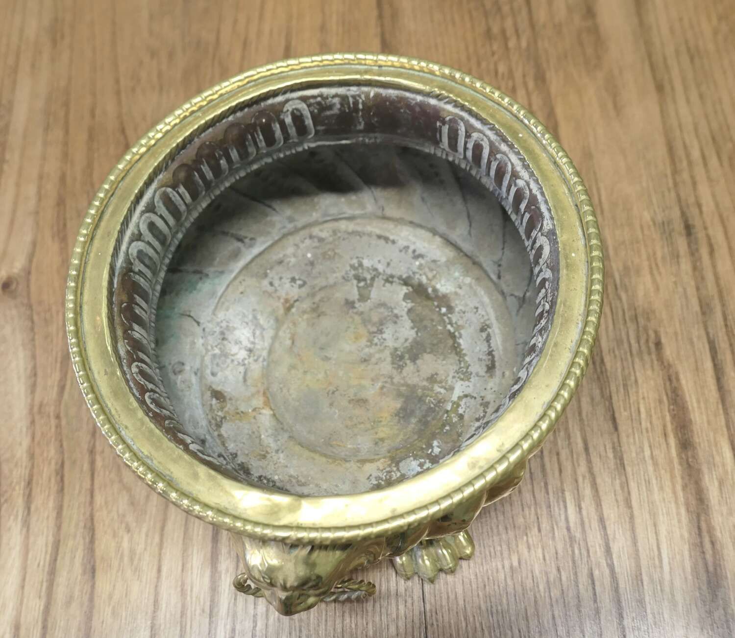 Gothic Brass Jardiniere With Lions Mask Handles photo 420.0