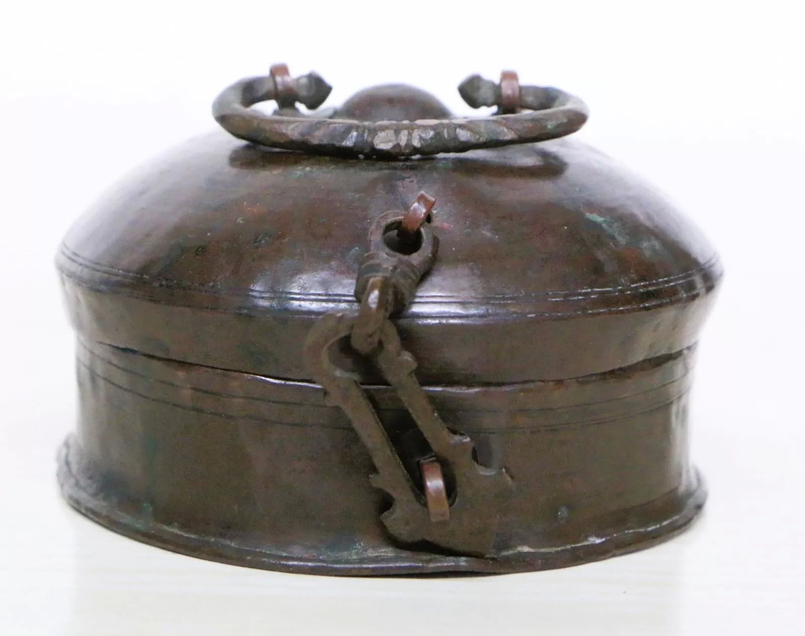 Antique Betel Box Indian Copper Hand Crafted Pandan Beautiful Aged Patina Freepost photo furniture