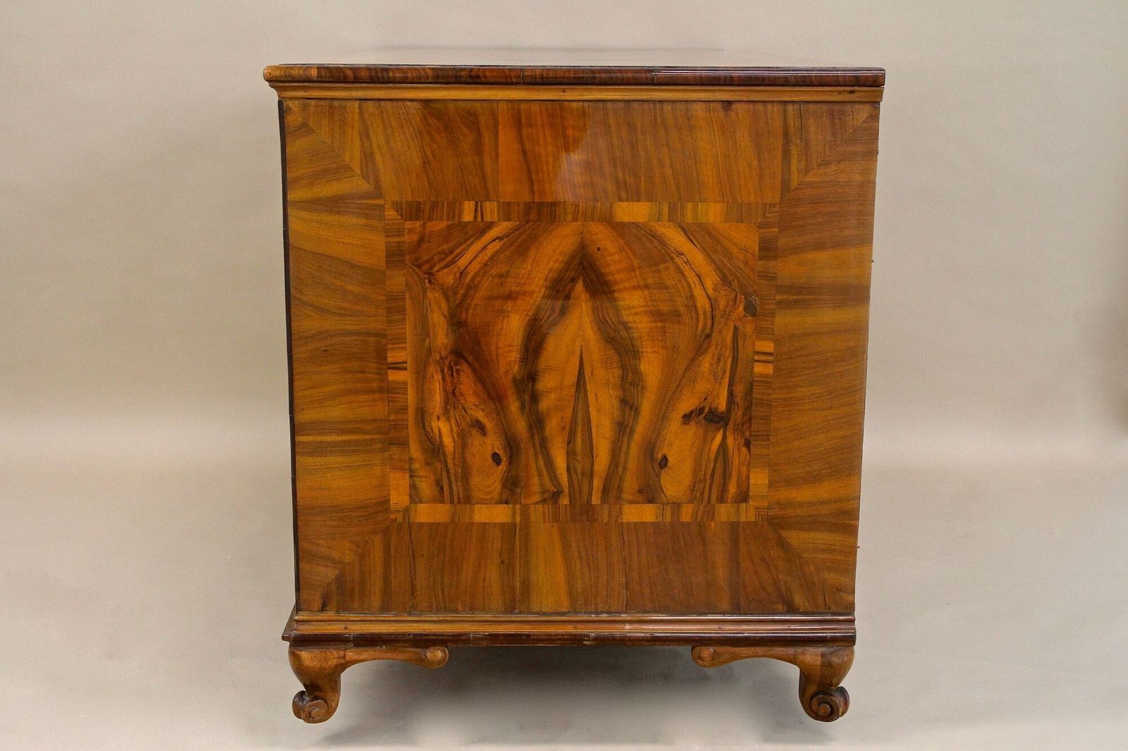 18th Century Baroque/ Classical Chest Of Drawers, Nutwood, Austria Ca. 1780 photo buy