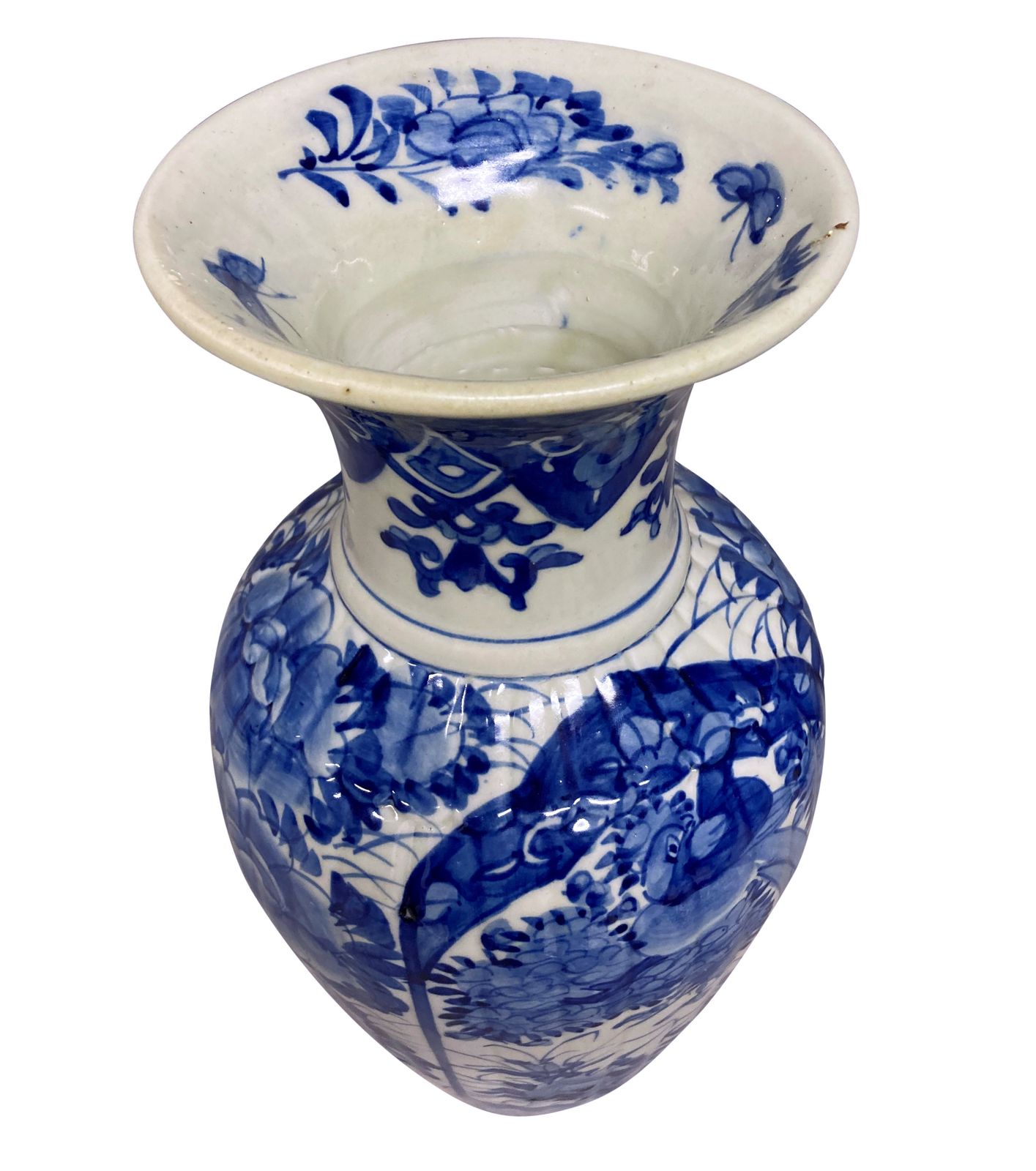 A Pair Of XIX Century Chinese Blue & White Baluster Vases photo vinterior