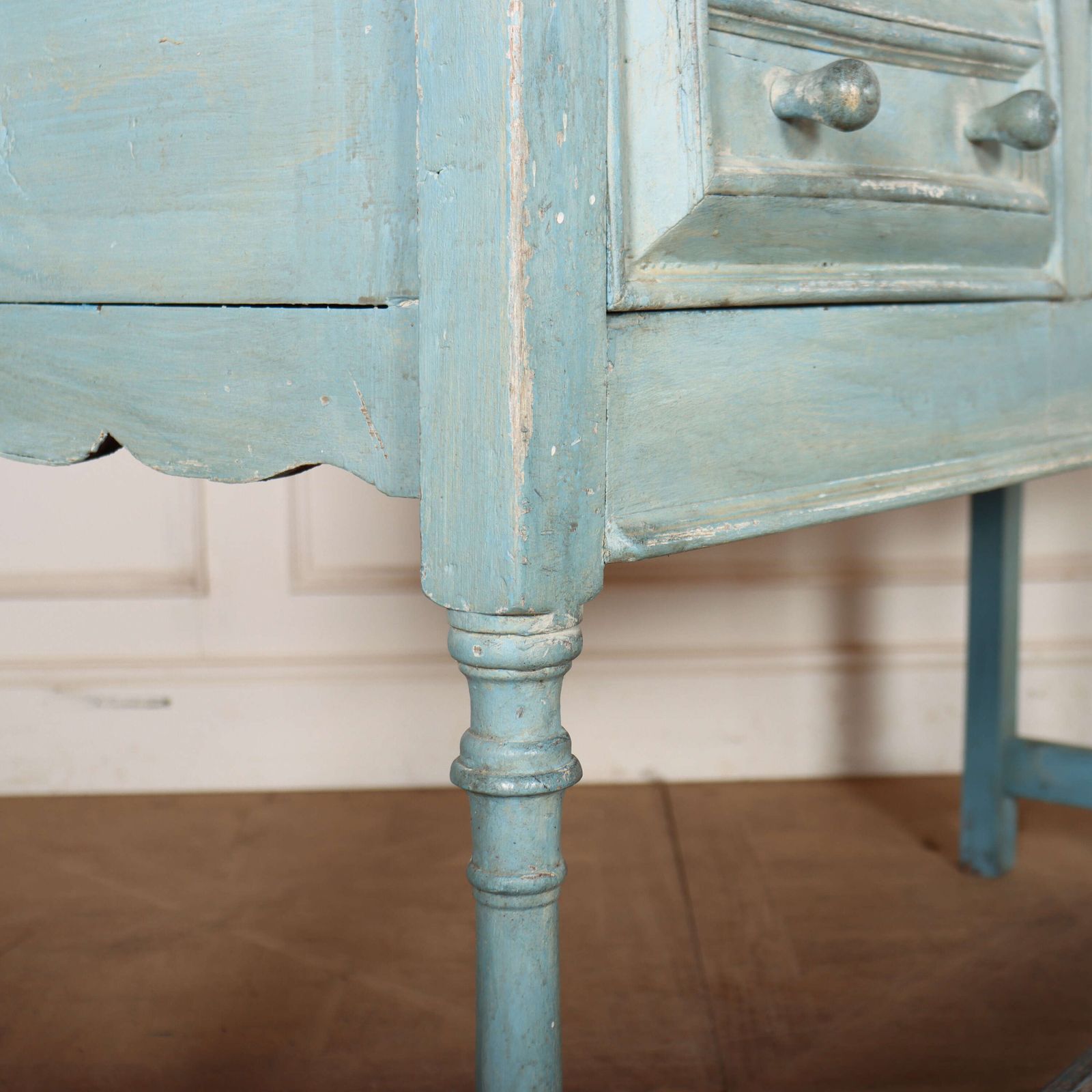 photo furniture English Three Drawer Dresser Base