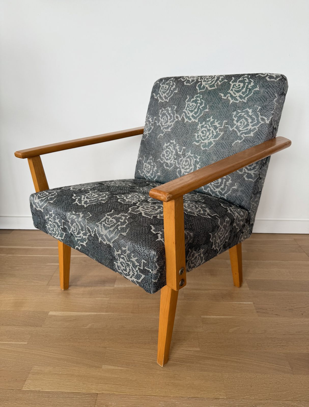 Mier Topolcany Set Of Armchairs, 1960s