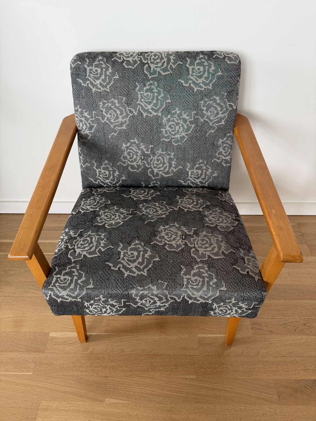 Mier Topolcany Set Of Armchairs, 1960s photo for sale
