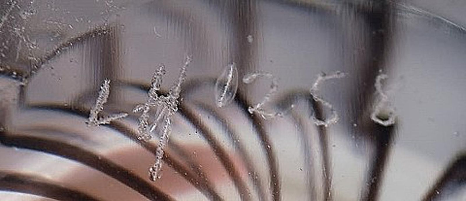 Vicke Lindstrand For Kosta Boda Glass Vase photo 622.0