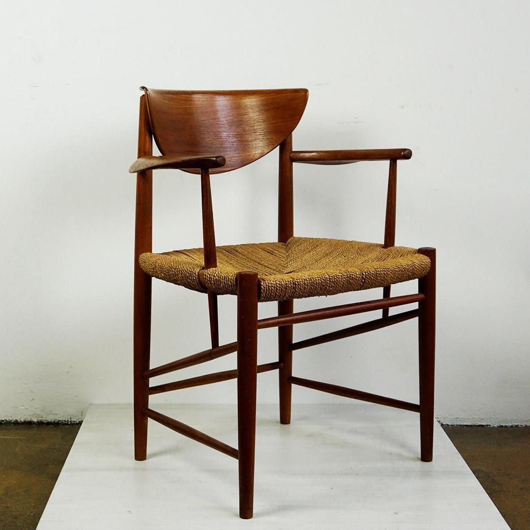 Scandinavian Modern Teak Armchair Mod. 317 By Peter Hvidt For Soborg Mobler photo for sale