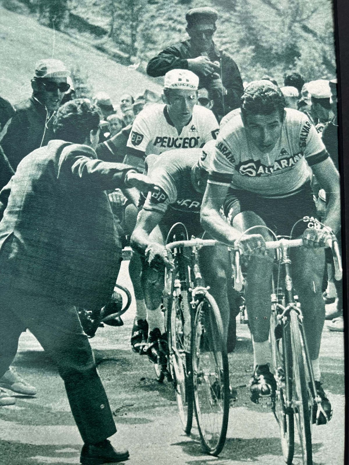 Felice Gimondi / Roger Pingeon Vintage Cycling Print 1970 photo furniture