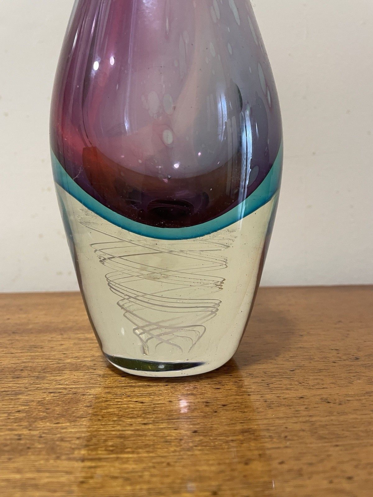 photo vinterior Luigi Onesto Murano Glass Sommerso Teardrop Vase With Air Twist Base Vintage Mcm