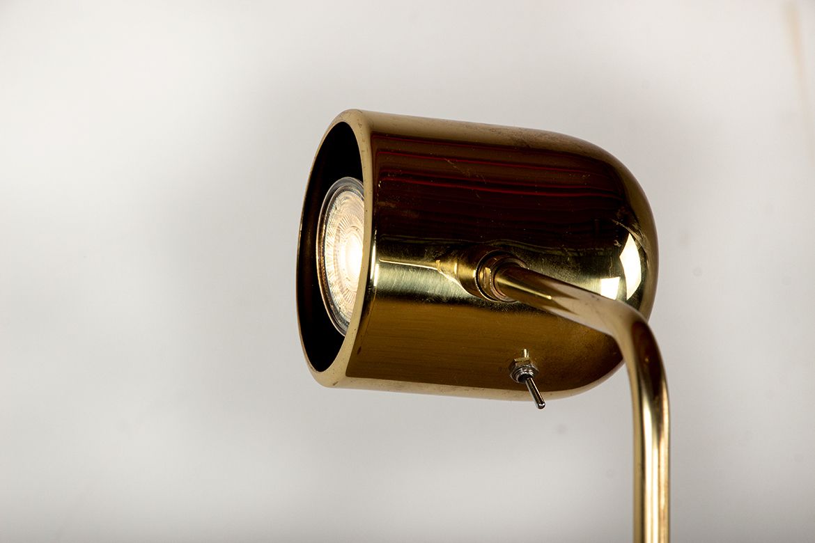 Lampadaire suédois en laiton, modèle G 230, par Bergboms, 1960. photo vintage