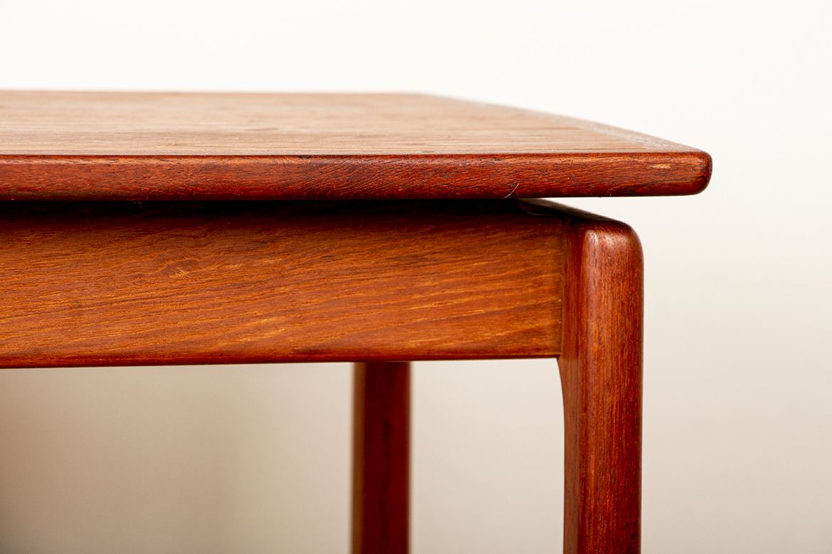 Meubels Danish Teak Coffee Table Model 019 By Ole Wansher For Poul Jeppesen 1960. photo