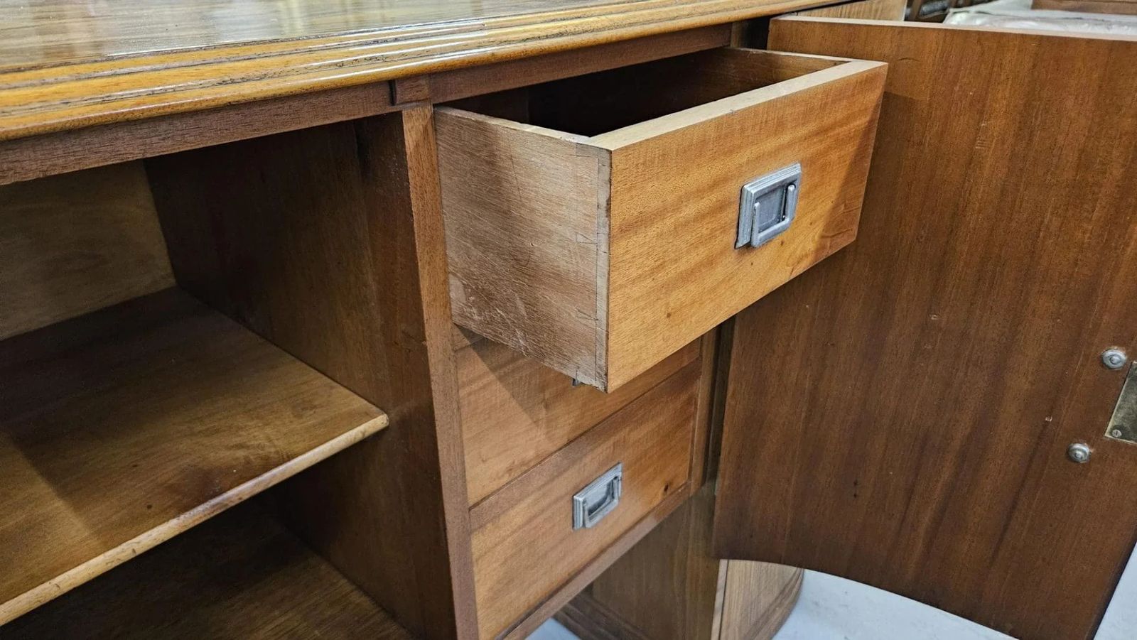 photo vinterior Art Deco Sideboard Credenza, 1930s