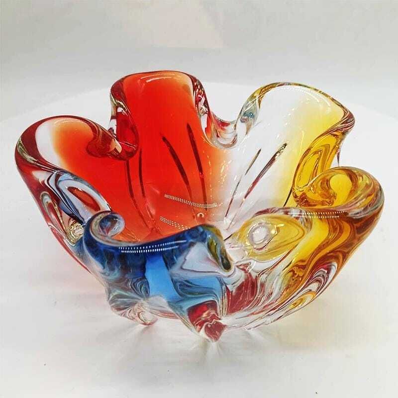 1960s Catch All, Ashtray Or Empty Pocket In Murano Glass. Made In Italy. photo 209.0