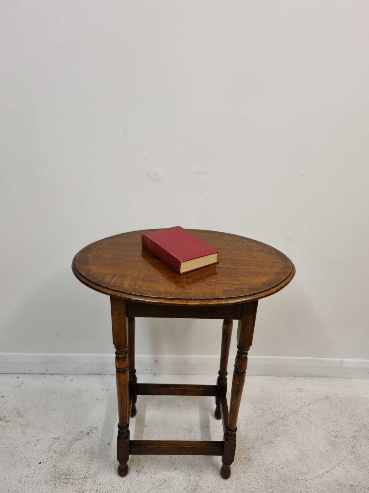 Antique Oak Side Occasional Oval Hall Table / Wine Table / C1900 / Free Delivery