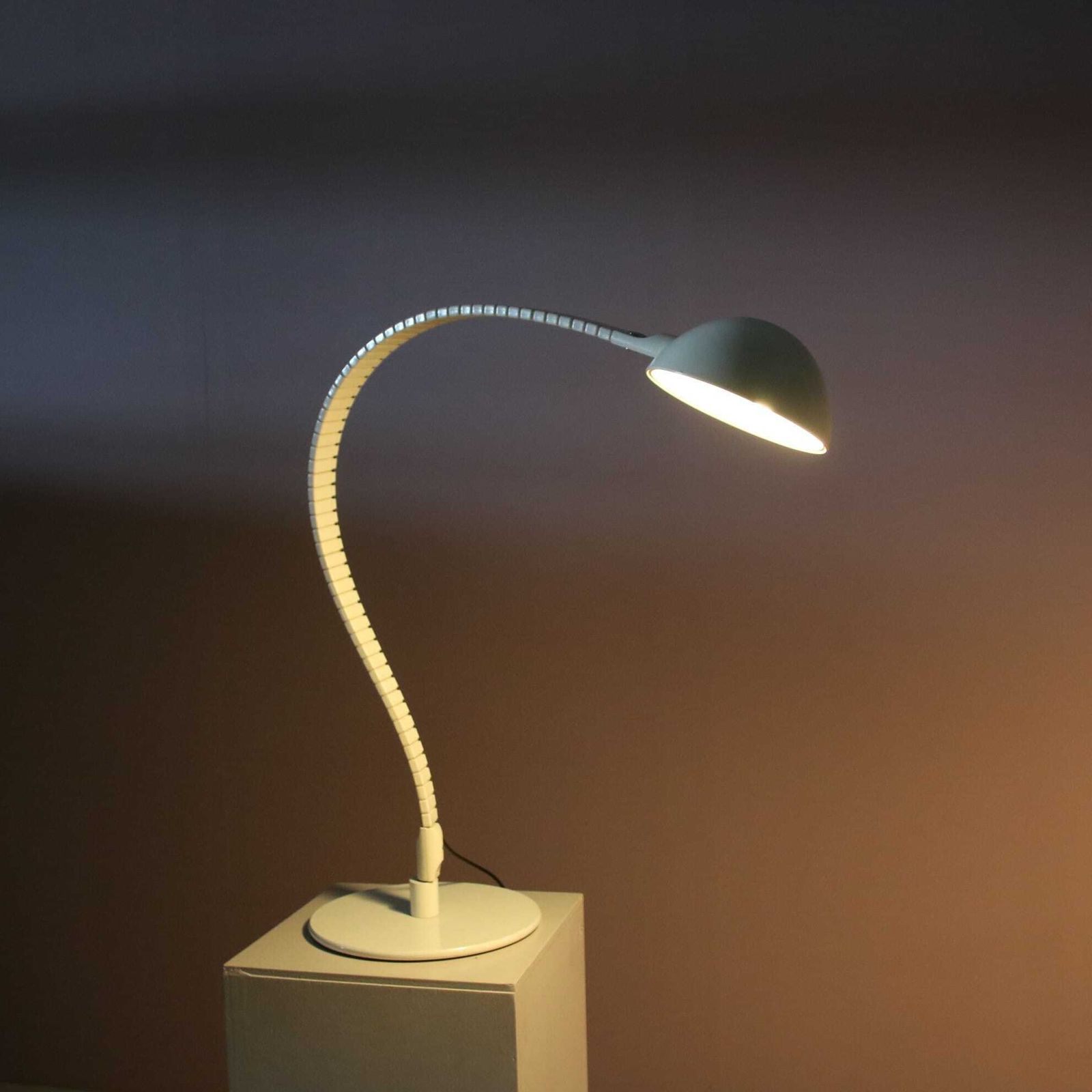1970s “Flex” Floor Lamp By Elio Martinelli For Martinelli, Italy photo for sale