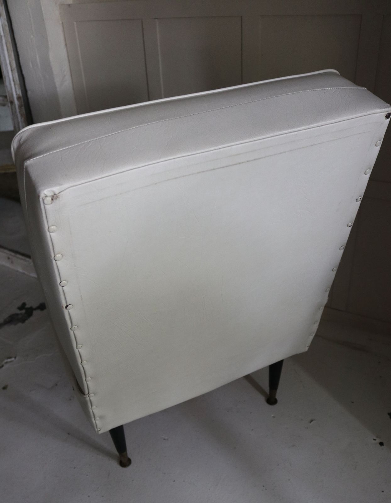 Mid Century Lounge Chair, Mid 20th Century photo vinterior