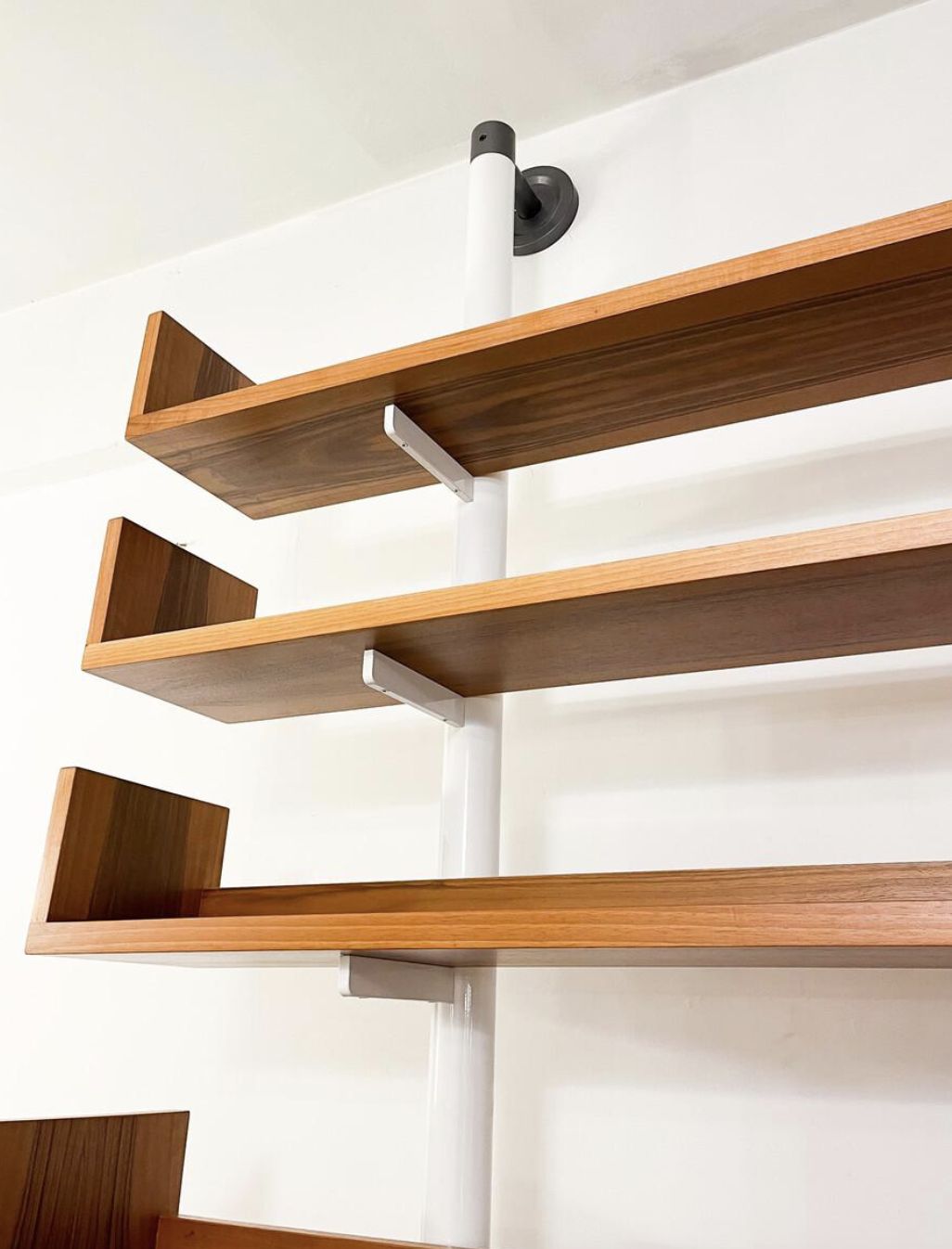 Large Bookcase Model “795” By Carlo Scarpa For Bernini, Italy, 1980s photo Furniture