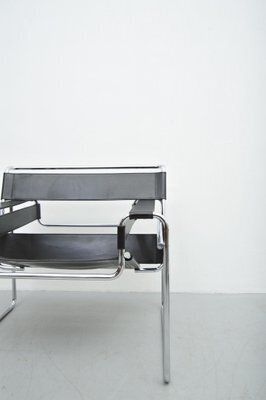 photo vinterior B3 Wassily Chair By Marcel Breuer For Knoll