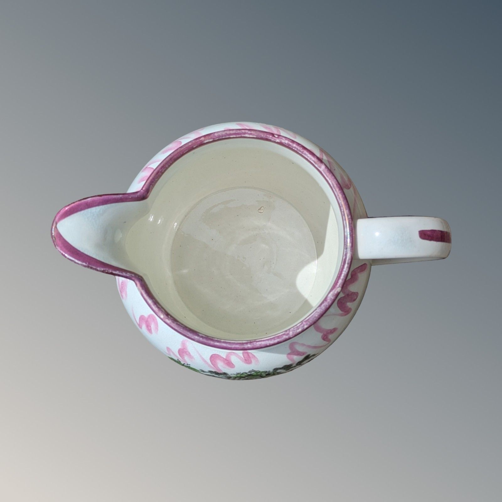 Sunderland Pink Lustre Jug photo vinterior