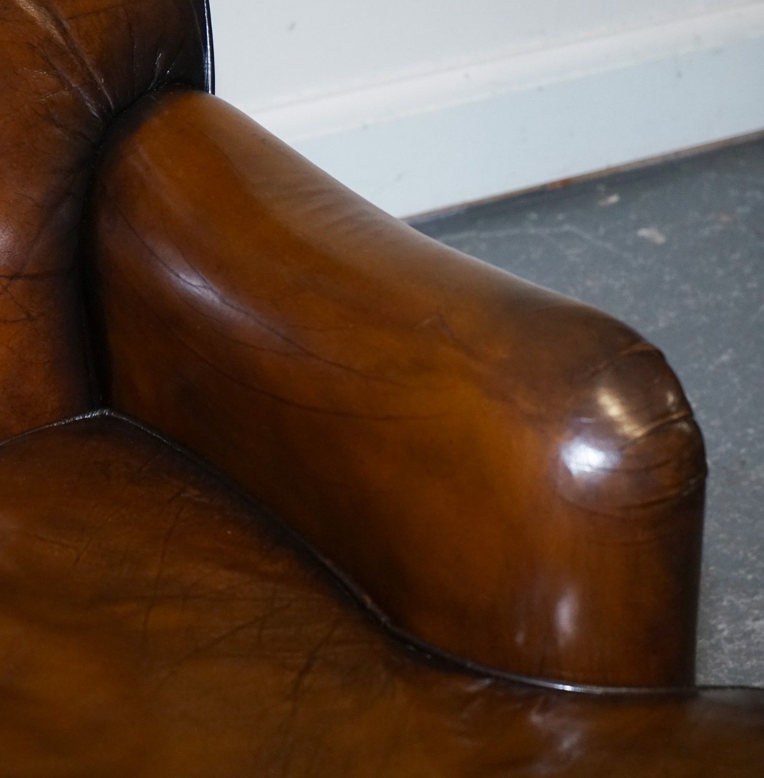 Pair Of Cigar Hand Dyed Leather Howard & Sons Style Armchairs On Castor Feet photo buy