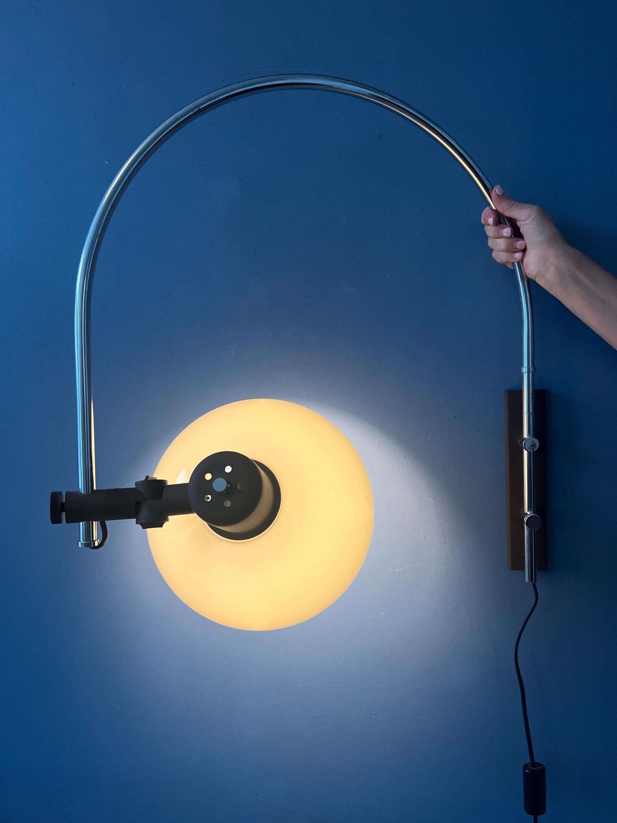 Mid Century Space Age Herda Mushroom Arc Wandlamp photo furniture
