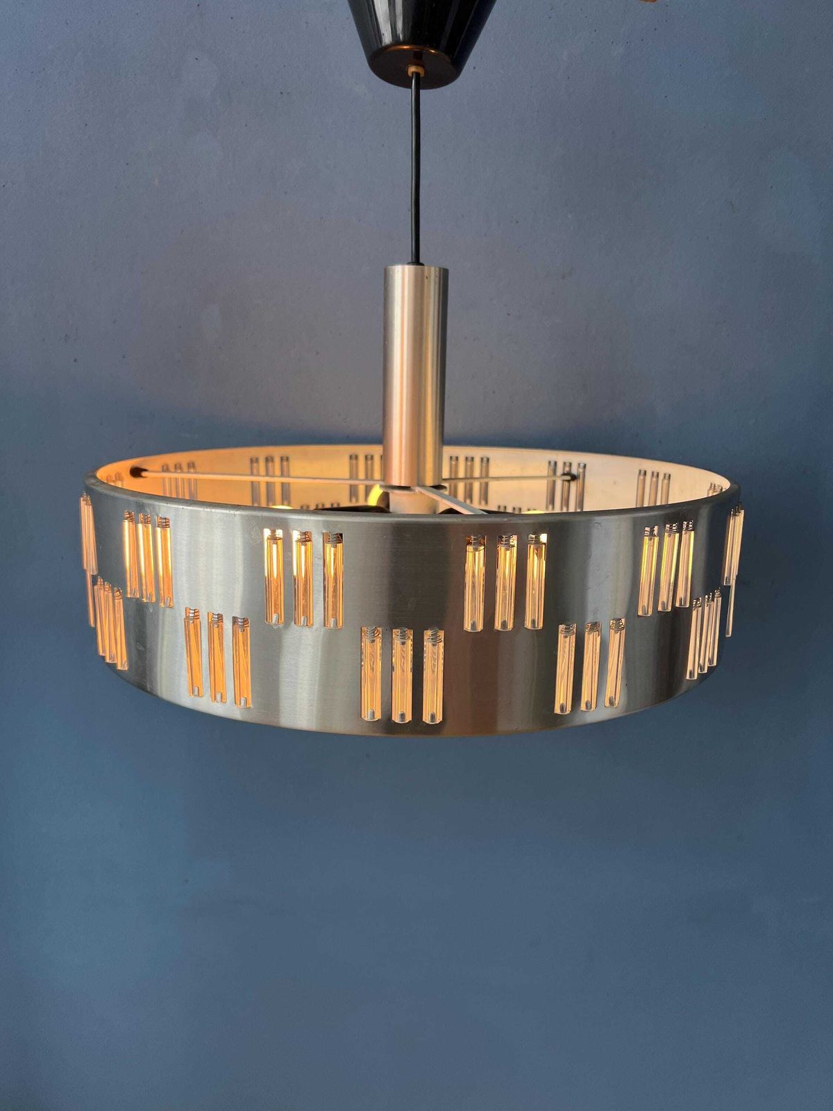 Mid Century Ufo Hanglamp Met Kristalglas photo Verlichting