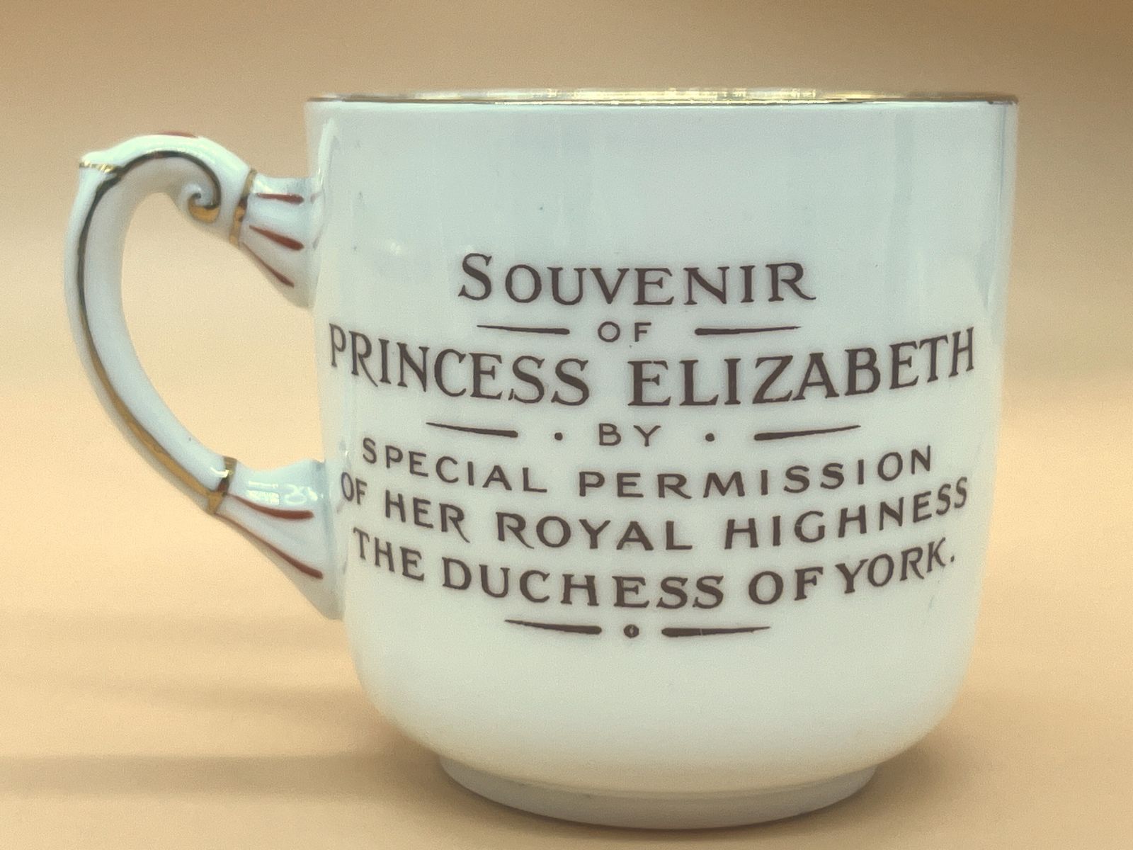Antique Paragon China H.R.H. Queen Elizabeth 11 Birth On 21/4/26 'Our Empire's Little Princess' Tea Cup & Saucer. photo vinterior