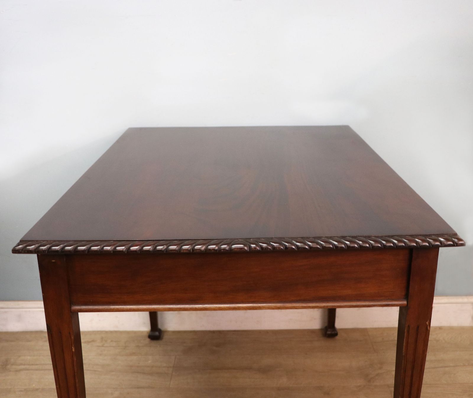 A Lovely Edwardian Mahogany Table Bearing A Label For Mckeon’s Of Liverpool. photo buy