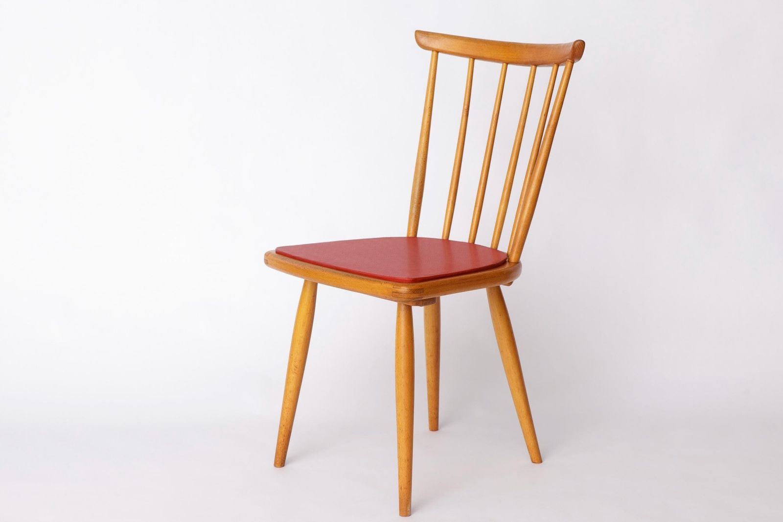 Vintage Beech Dining Chair With Original Red Faux Leather Seat – 1960s/70s Mid Century German Design photo 136.0