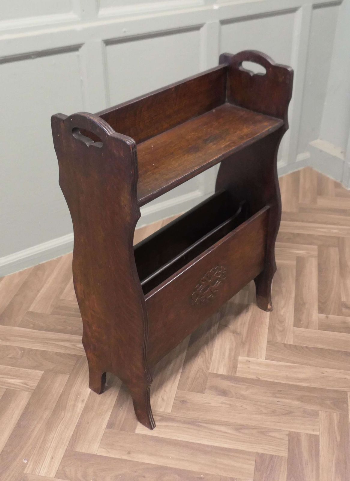 Arts And Crafts Open Front Oak Bookcase With Magazine Rack photo 594.0