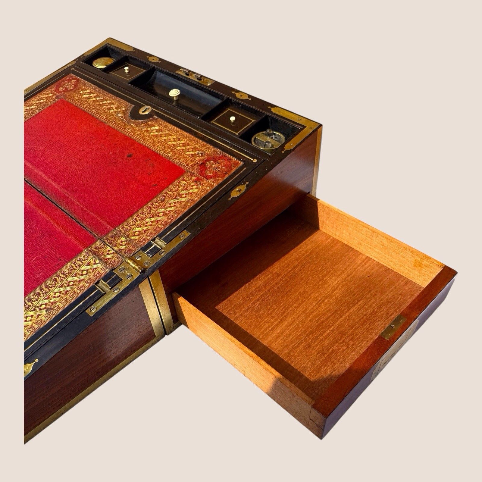 photo vinterior Antique Regency Mahogany & Brass Inlaid Campaign Writing Slope Box With Drawer