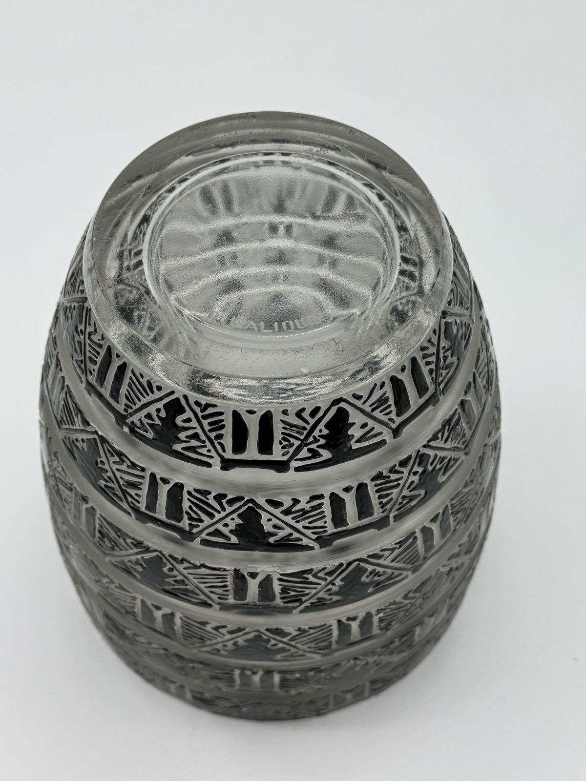 A R.Lalique Lagamar Vase In Black Enameled Glass photo 11000.0