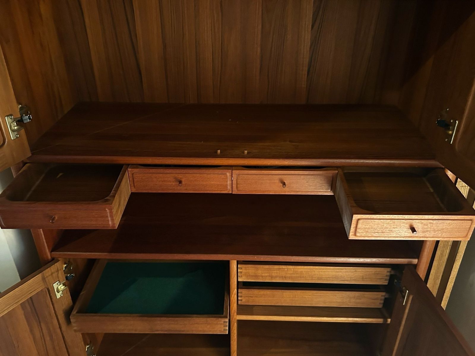 Danish Teak Living Room Arched Cabinet Mid Century Dylund photo vinterior