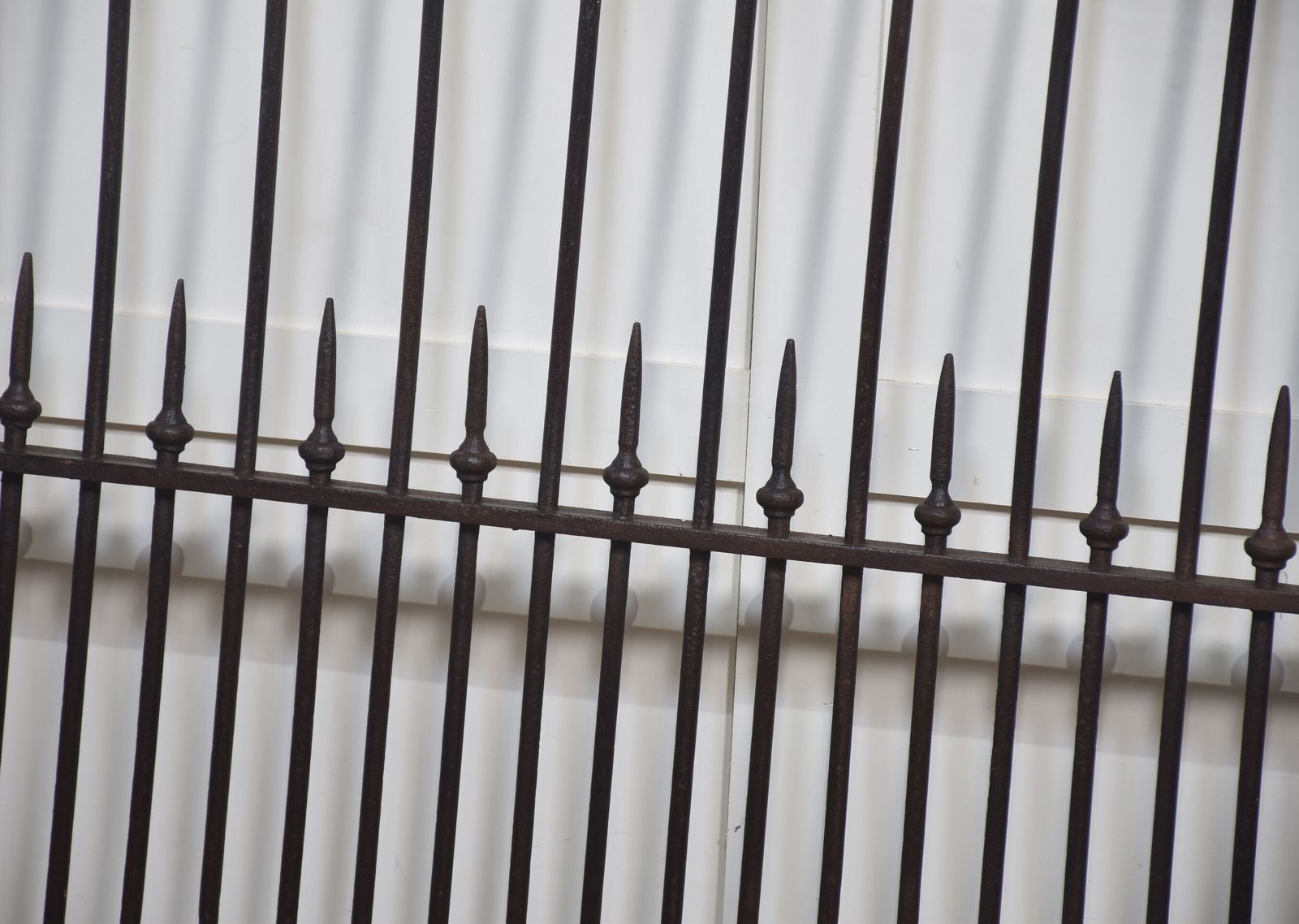 Home Fixtures Pair Of 19th Century Cast And Wrought Iron Gates photo