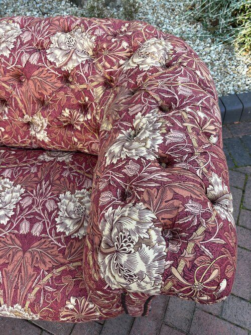 19th Century Chesterfield Sofa photo Furniture