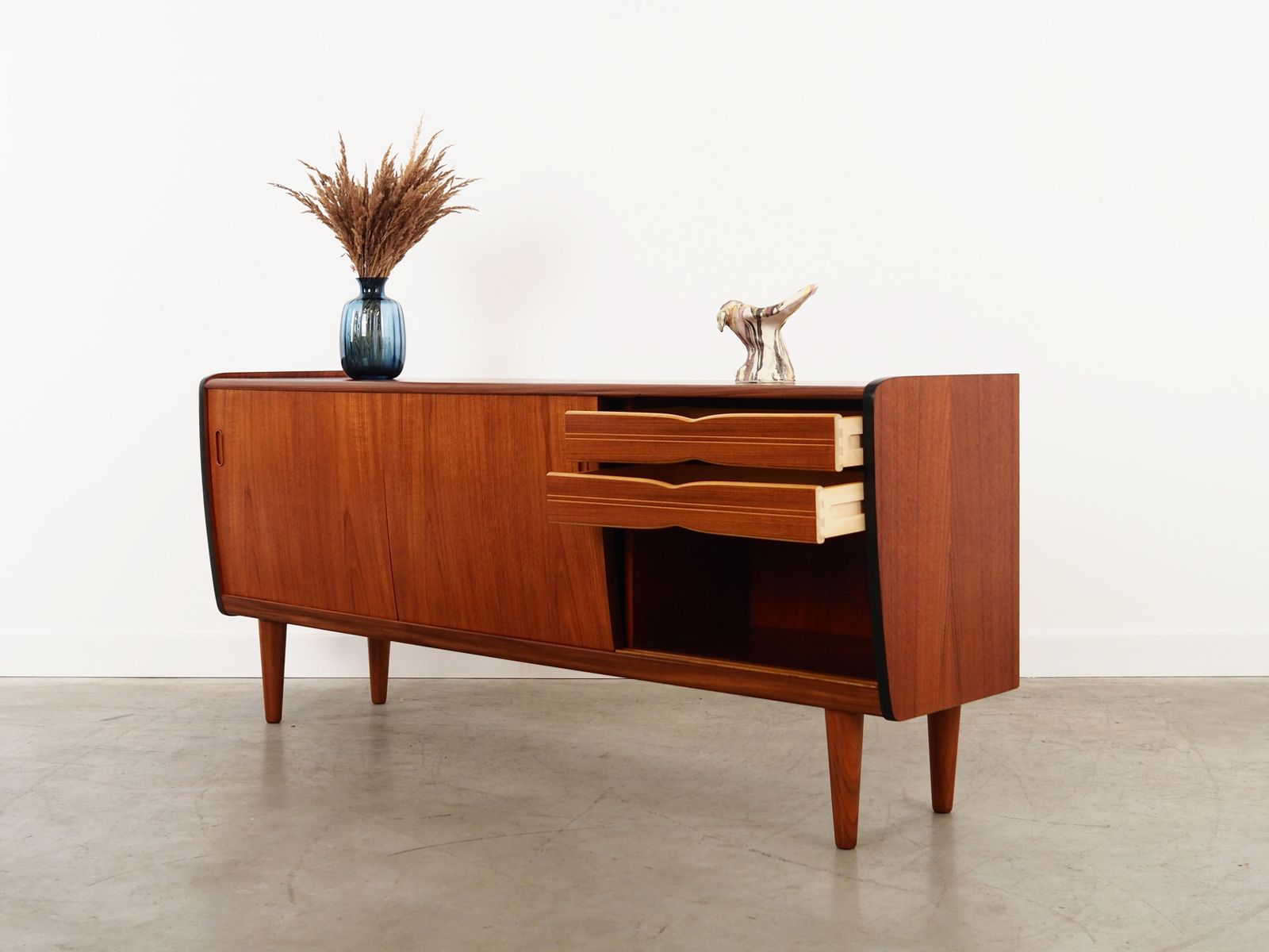 Teakhouten Dressoir, Deens Design, Jaren 1970, Productie: Denemarken photo vinterior