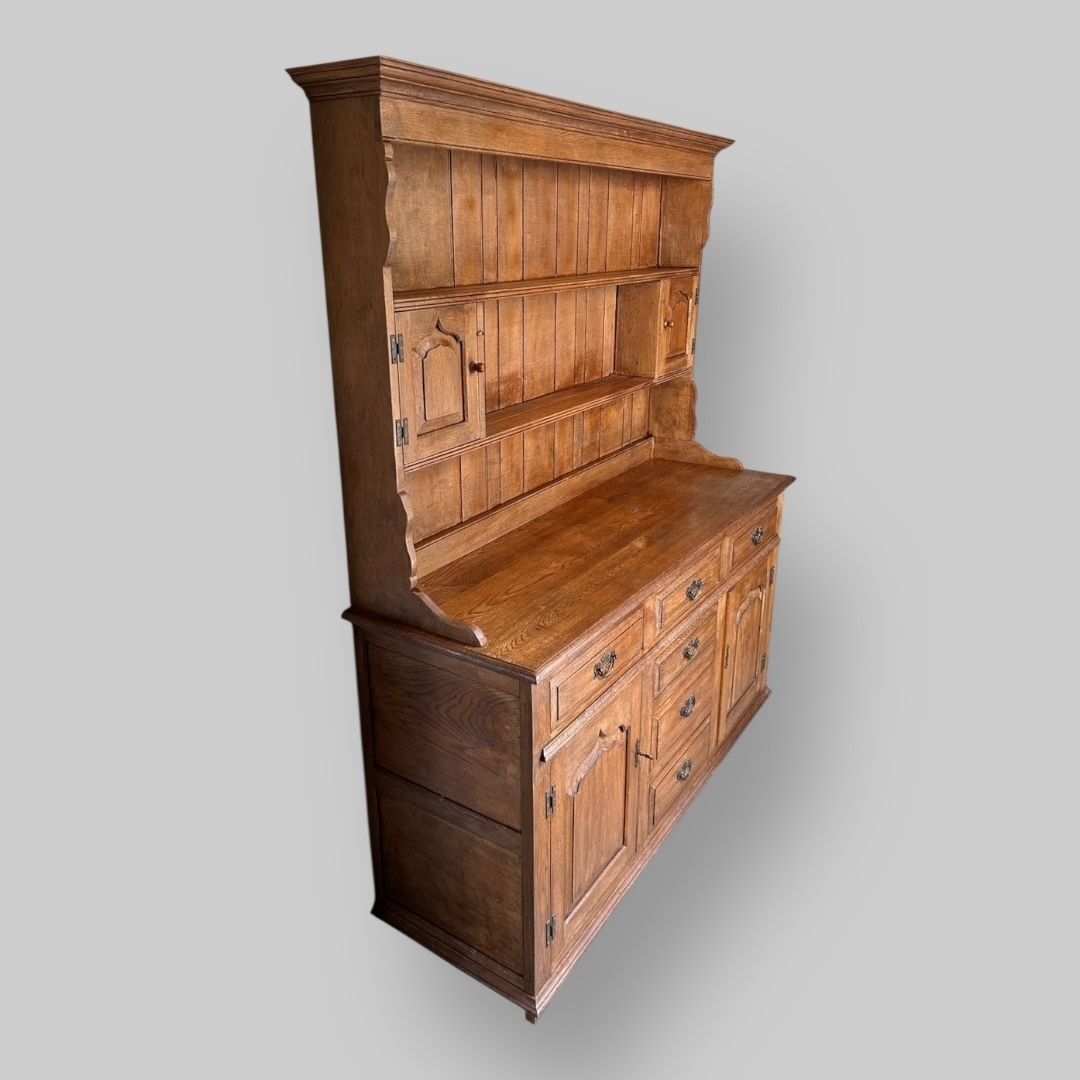 C20th Oak Welsh Dresser photo furniture