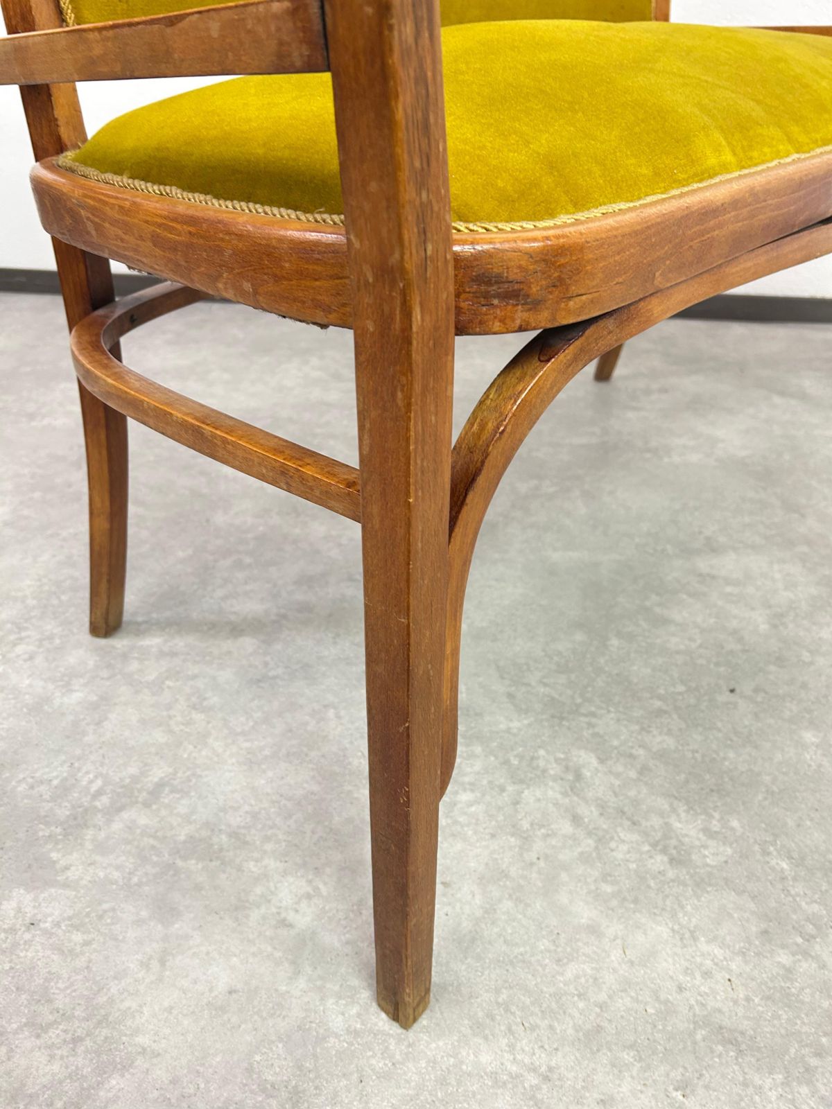 Art Deco Seating Group By Otto Wagner photo vinterior