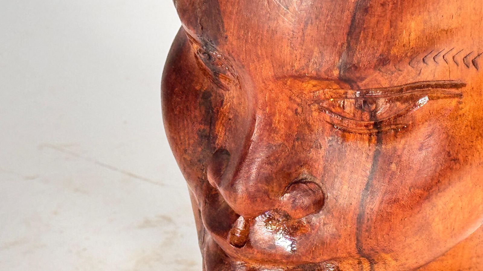 Hand Carved African Head Sculpture In Patinated Wood – Mid Century Decoration photo vintage