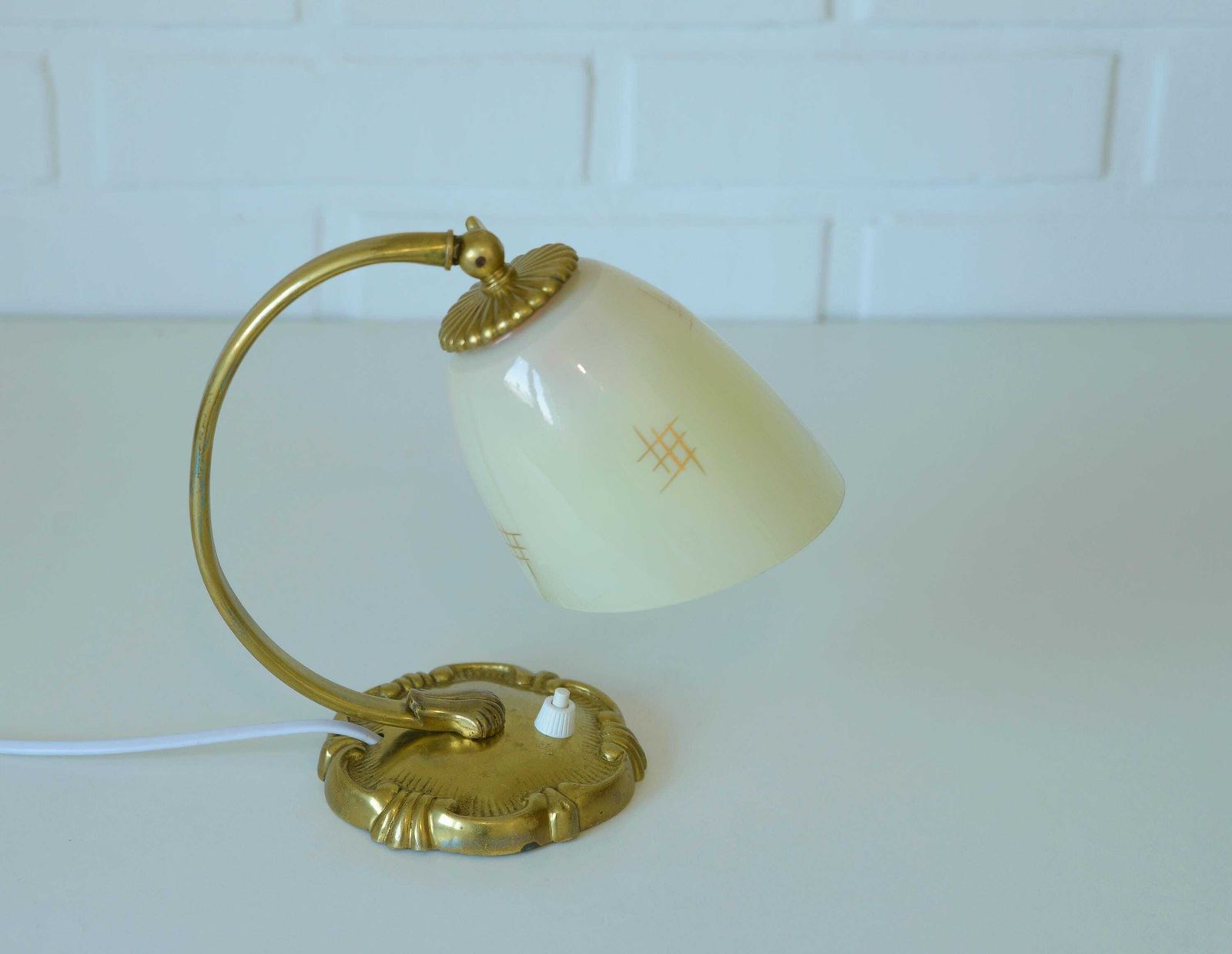 Antique Bedside Lamp / Art Deco Desk Lamp / Brass Table Light / Hand Blown Glass / Handmade Light Fixture 1940's photo vinterior