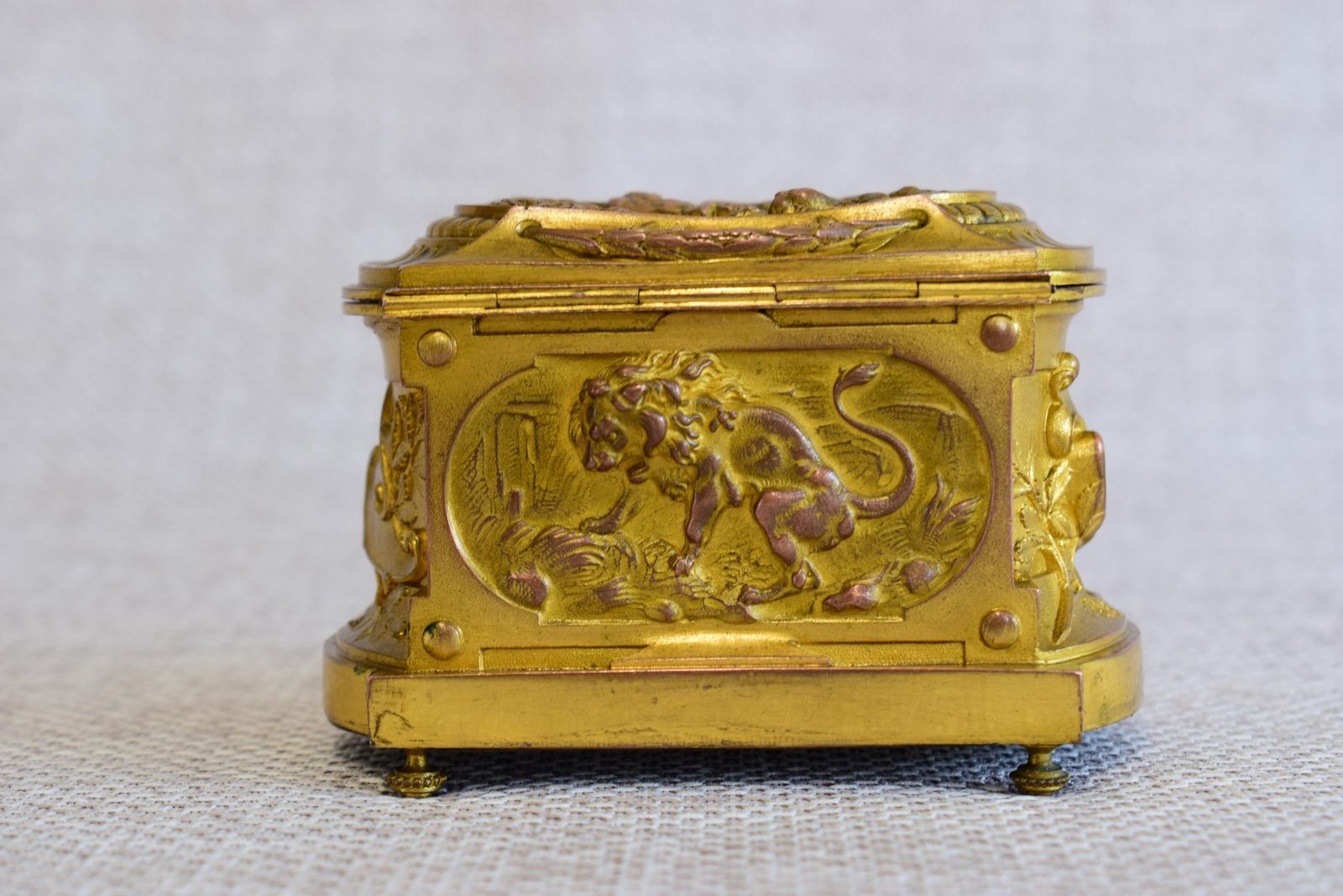 Rare Antique French Jewelry Casket The Fables Of Lafontaine, The Fox And The Crow Box, The Lion And The Rat photo for sale