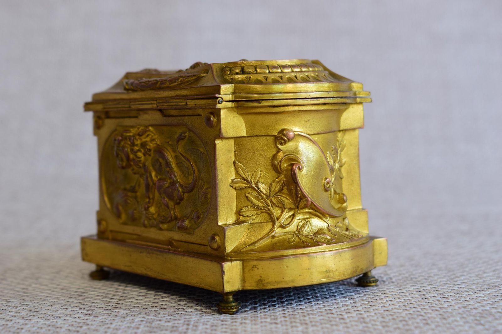 Rare Antique French Jewelry Casket The Fables Of Lafontaine, The Fox And The Crow Box, The Lion And The Rat photo 361.0