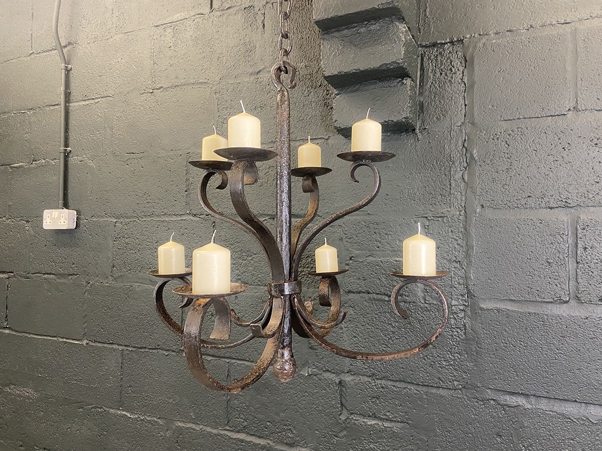 photo vinterior French Antique Wrought Iron Candle Chandelier
