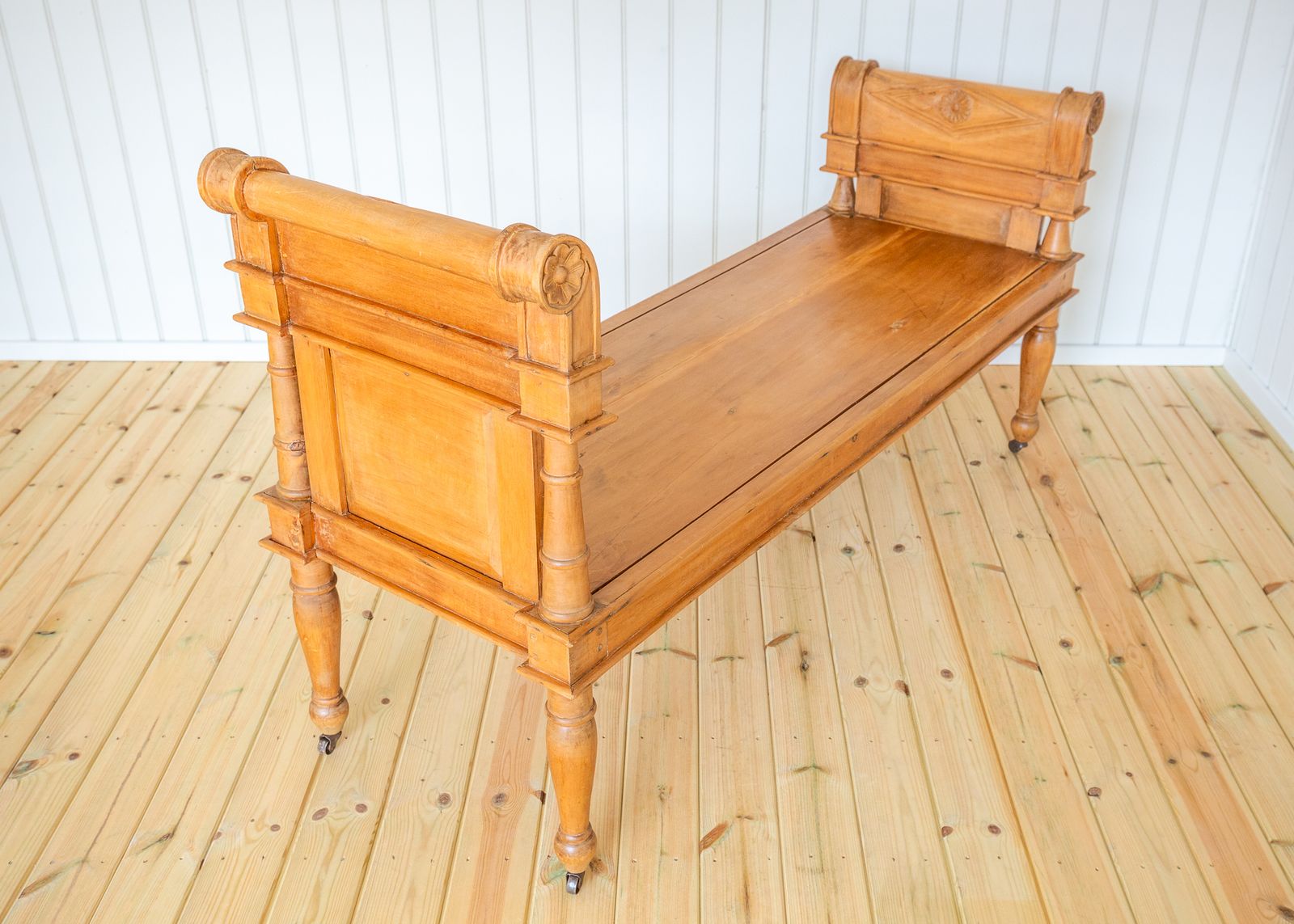 2950.0 Large Blonde Window Seat Daybed Banquette Benc.H Neoclassical Directoire Empire Antiqu.E Regency Style Stripped Pine photo