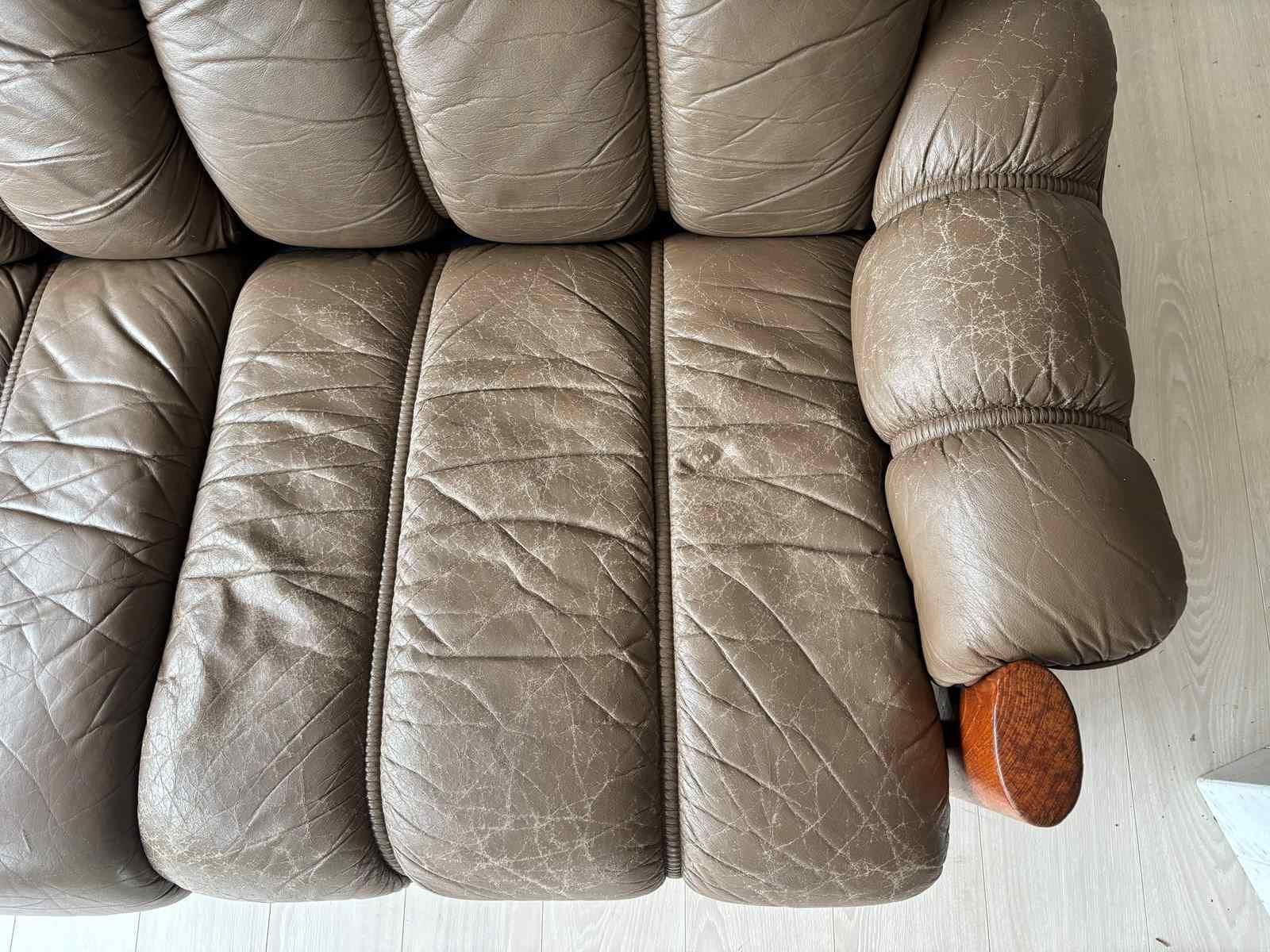 photo furniture Vintage Ekornes Montana Leather Sofa