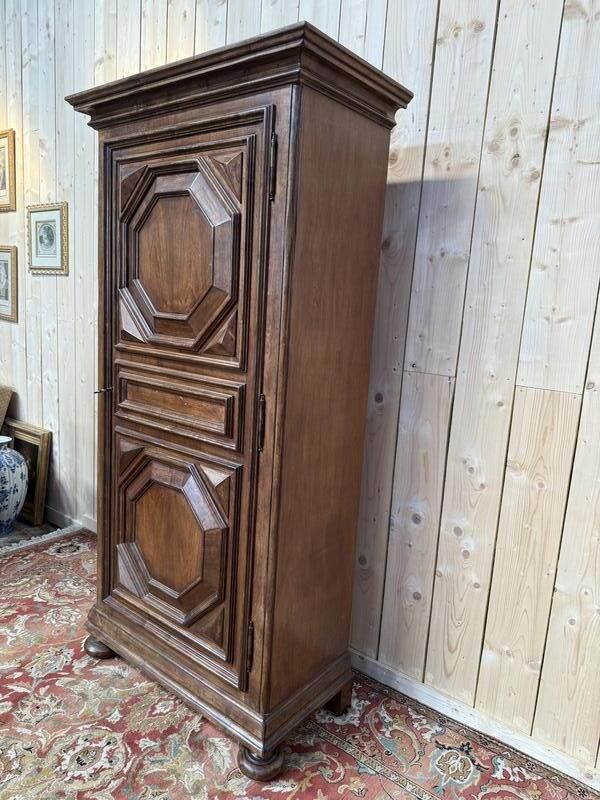 Armoire Une Porte / Bonnetiere De Style Louis XIII photo buy